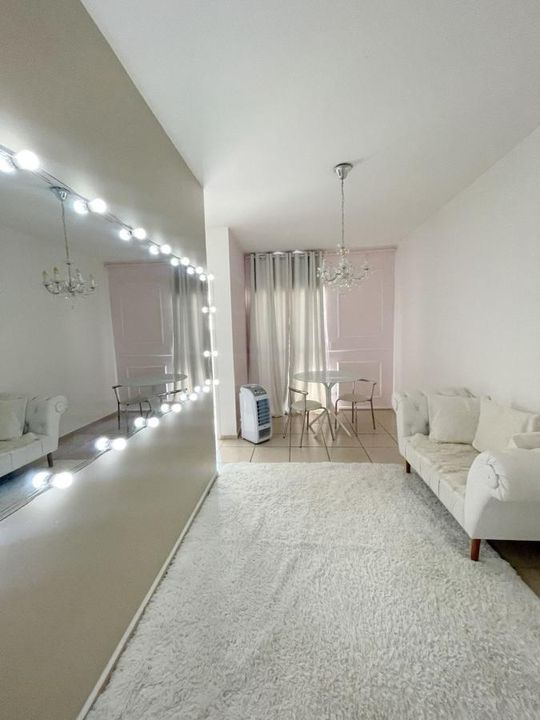 Apartamento à venda com 2 quartos, 50m² - Foto 9