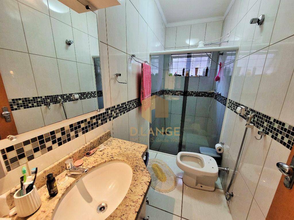 Casa à venda com 3 quartos, 140m² - Foto 14