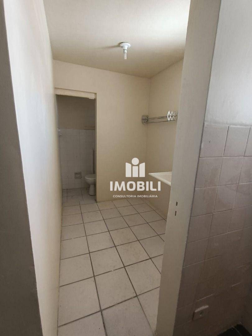 Apartamento à venda com 2 quartos, 73m² - Foto 5