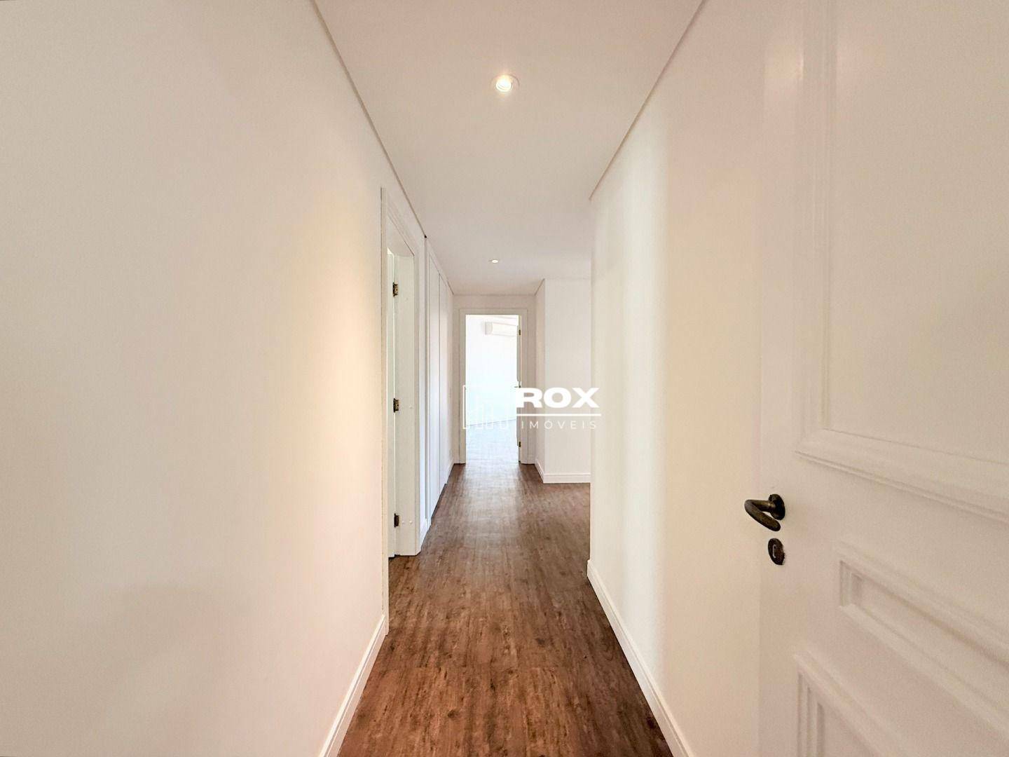 Apartamento para alugar com 4 quartos, 428m² - Foto 23