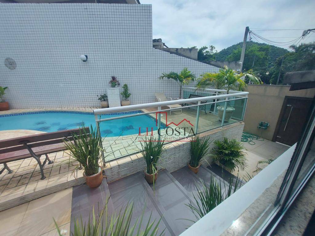 Casa de Condomínio à venda com 6 quartos, 385m² - Foto 41