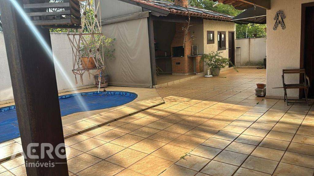 Casa de Condomínio à venda com 4 quartos, 420m² - Foto 13