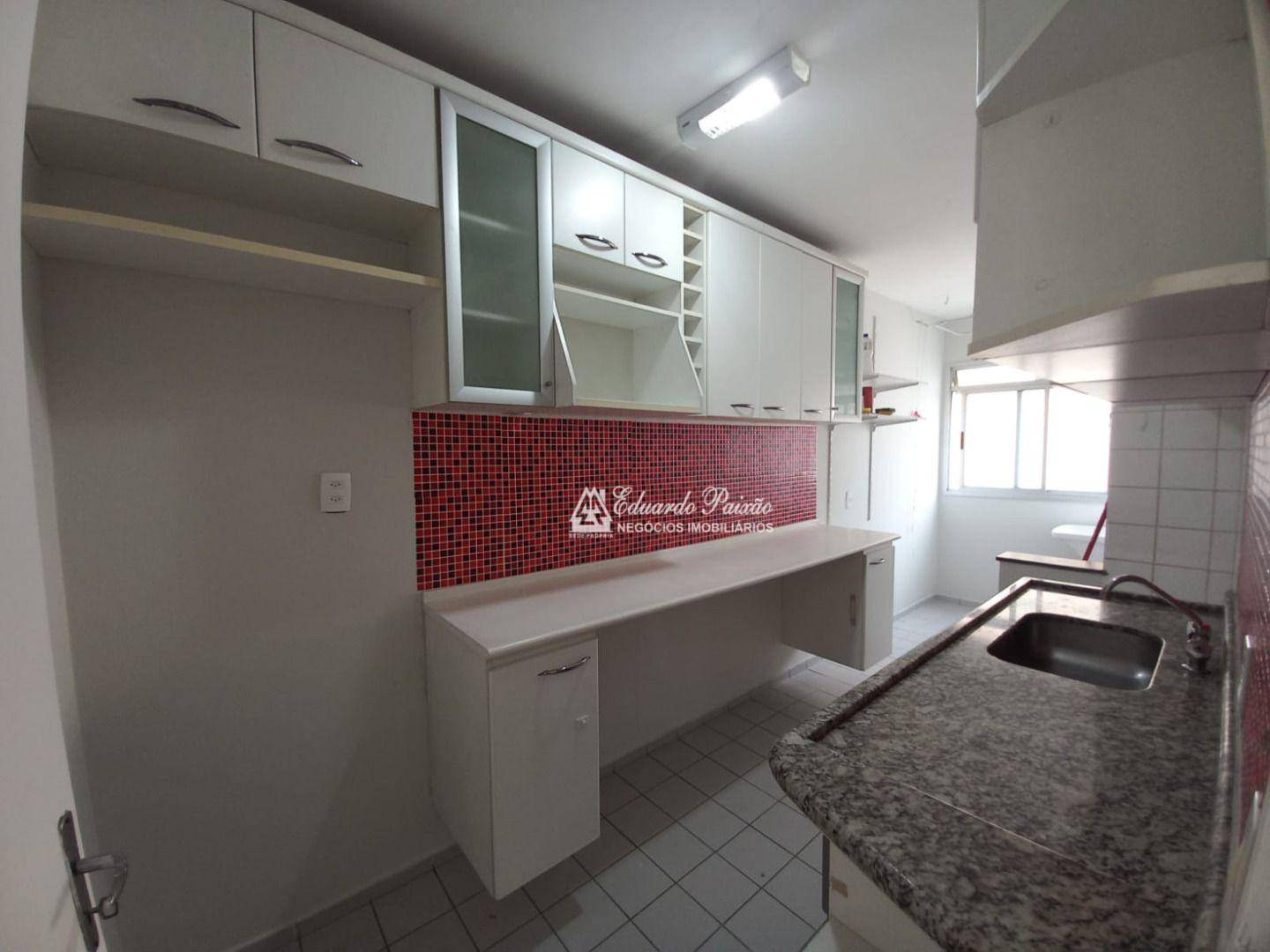 Apartamento à venda com 2 quartos, 53m² - Foto 5