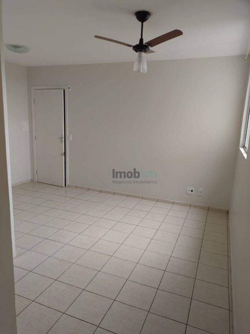 Apartamento à venda com 2 quartos, 50m² - Foto 2