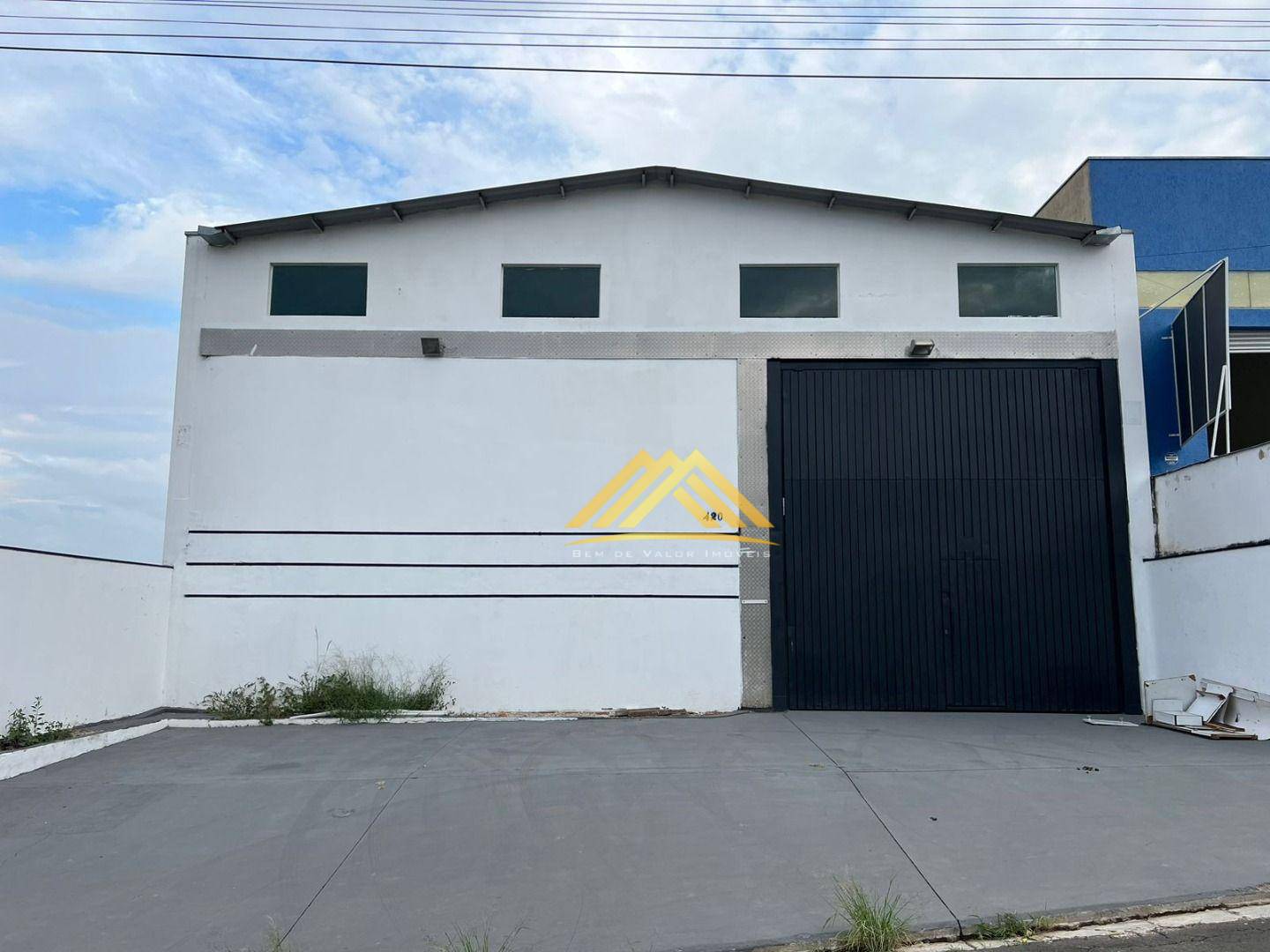 Depósito-Galpão-Armazém para alugar, 373m² - Foto 1