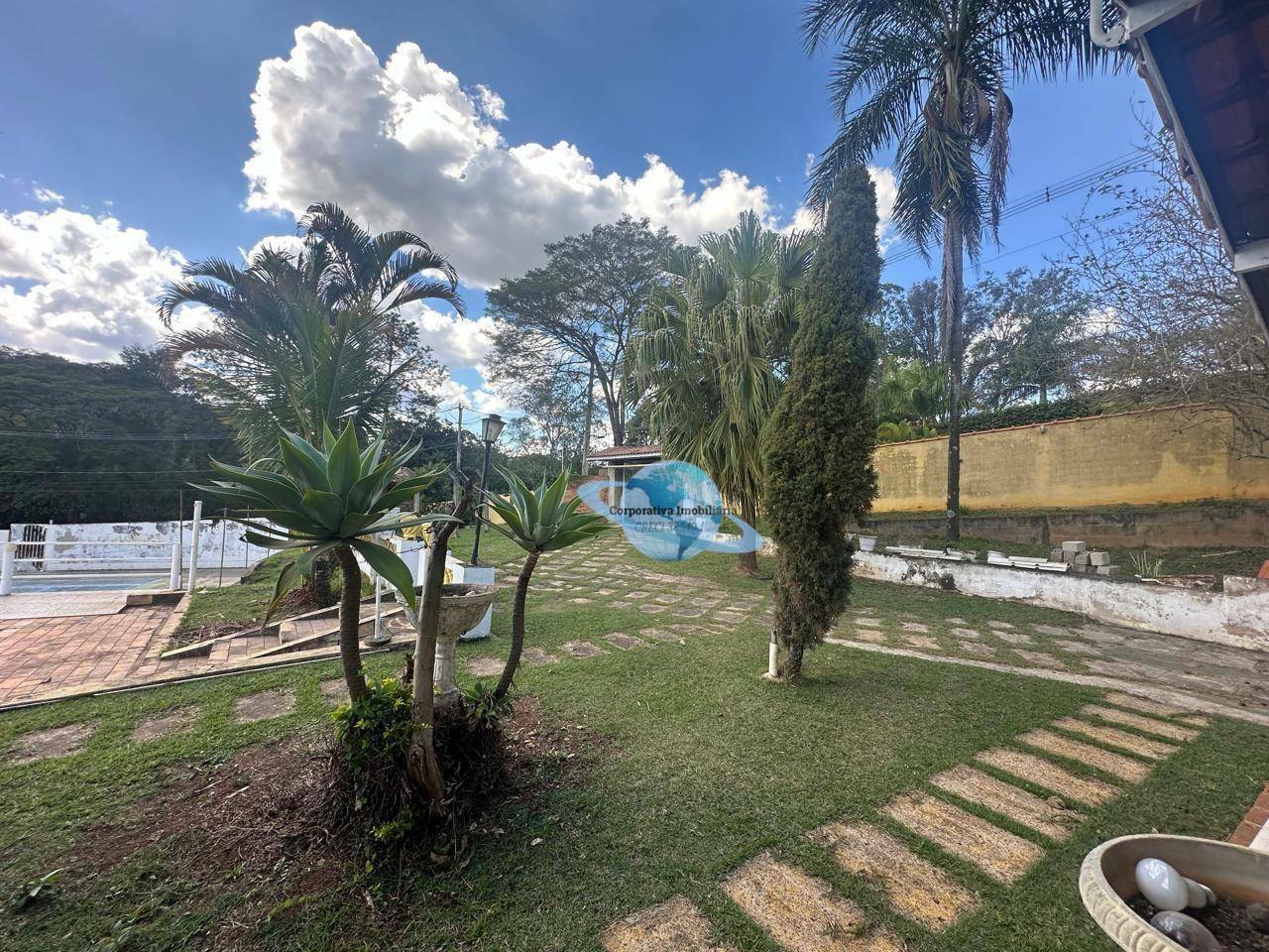 Chácara para alugar com 3 quartos, 380m² - Foto 2