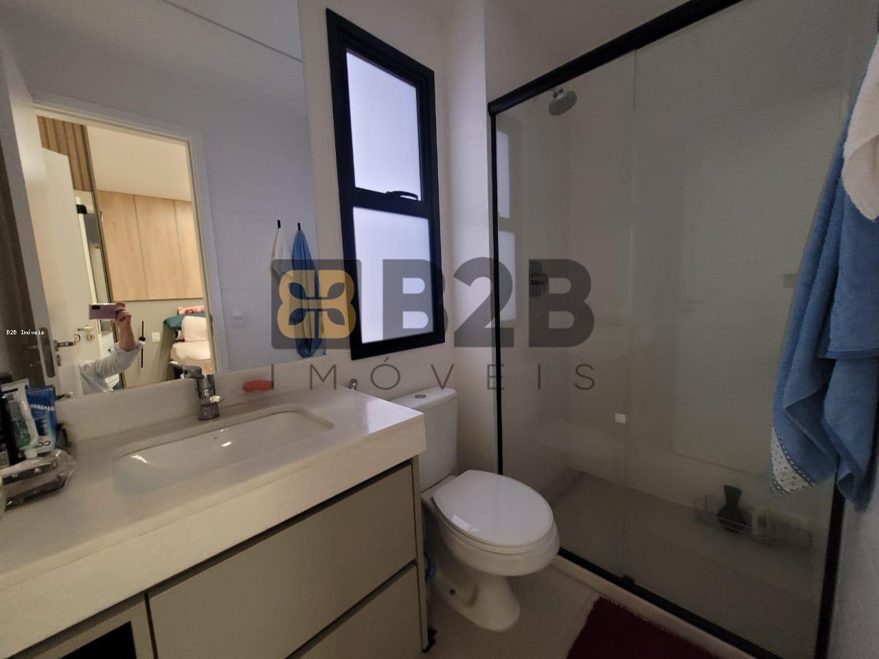 Apartamento à venda com 3 quartos, 107m² - Foto 10