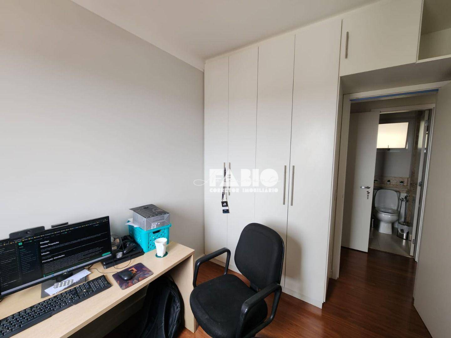 Apartamento à venda com 3 quartos, 90m² - Foto 4