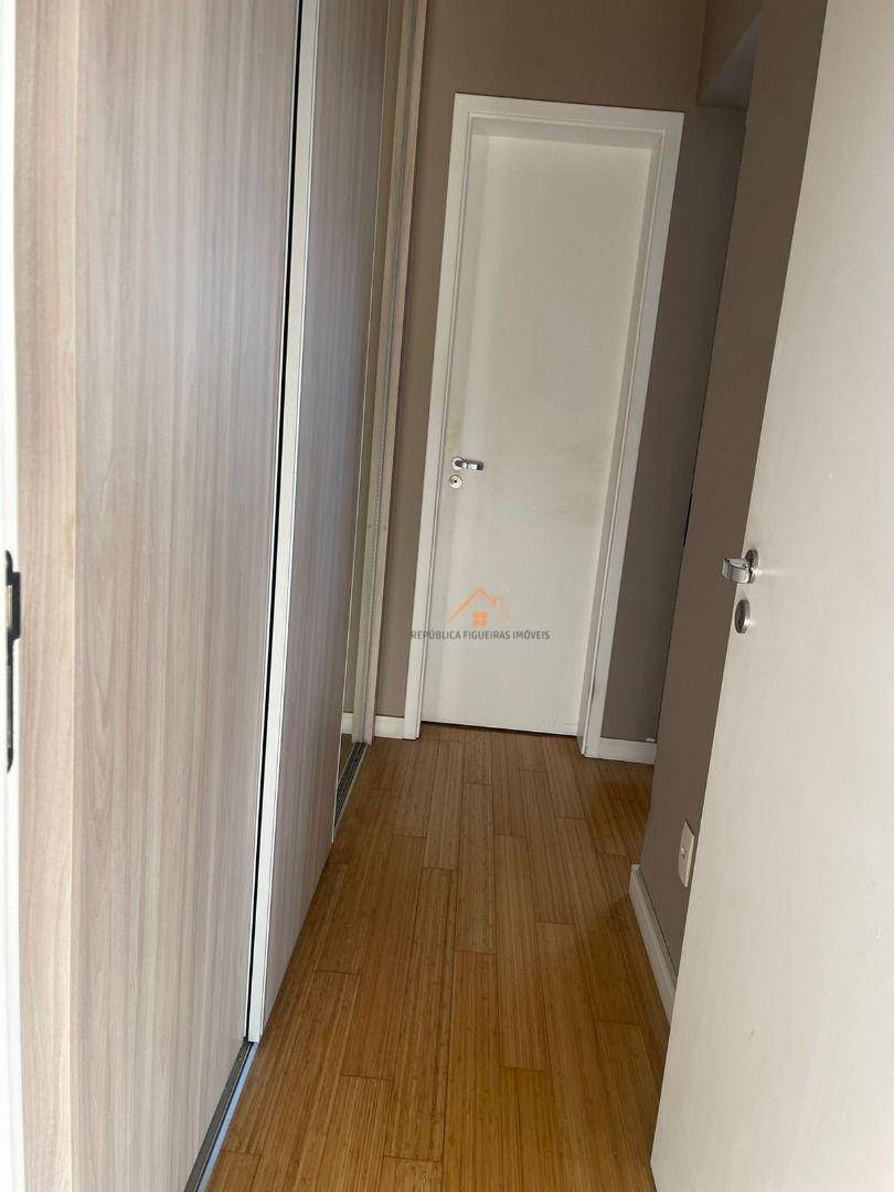 Apartamento à venda com 3 quartos, 115m² - Foto 26