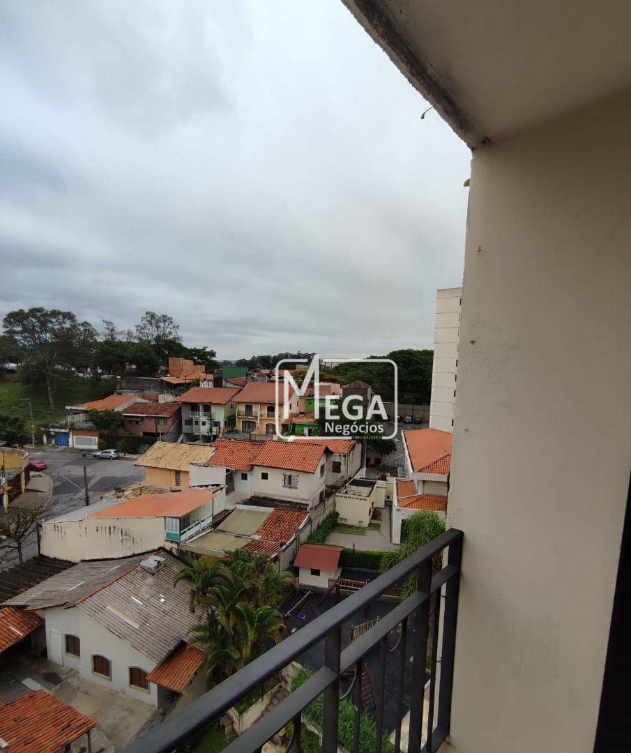 Apartamento à venda com 2 quartos, 67m² - Foto 22