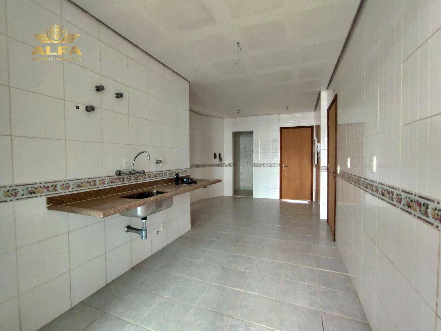 Apartamento à venda com 4 quartos, 240m² - Foto 32