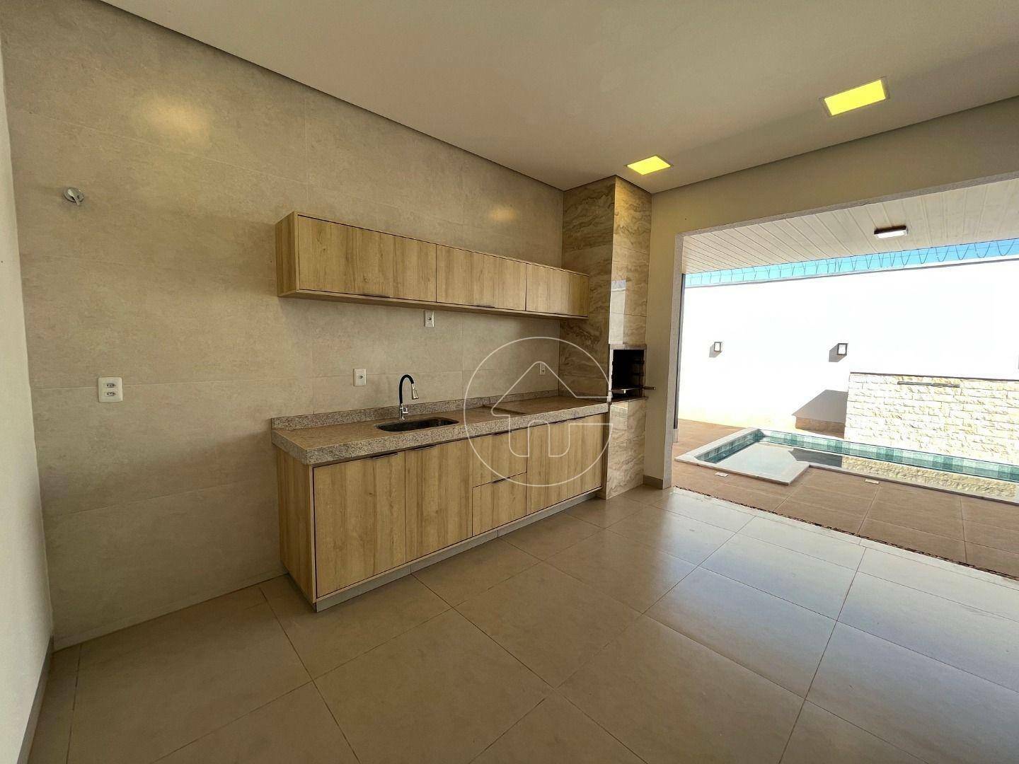 Casa à venda com 3 quartos, 136m² - Foto 7