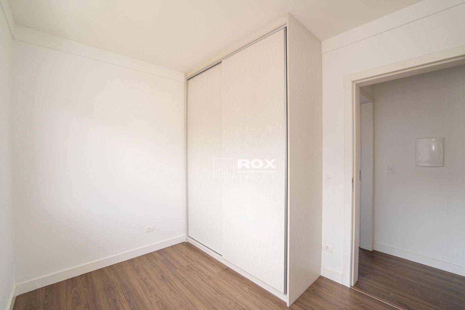 Sobrado à venda com 3 quartos, 185m² - Foto 13