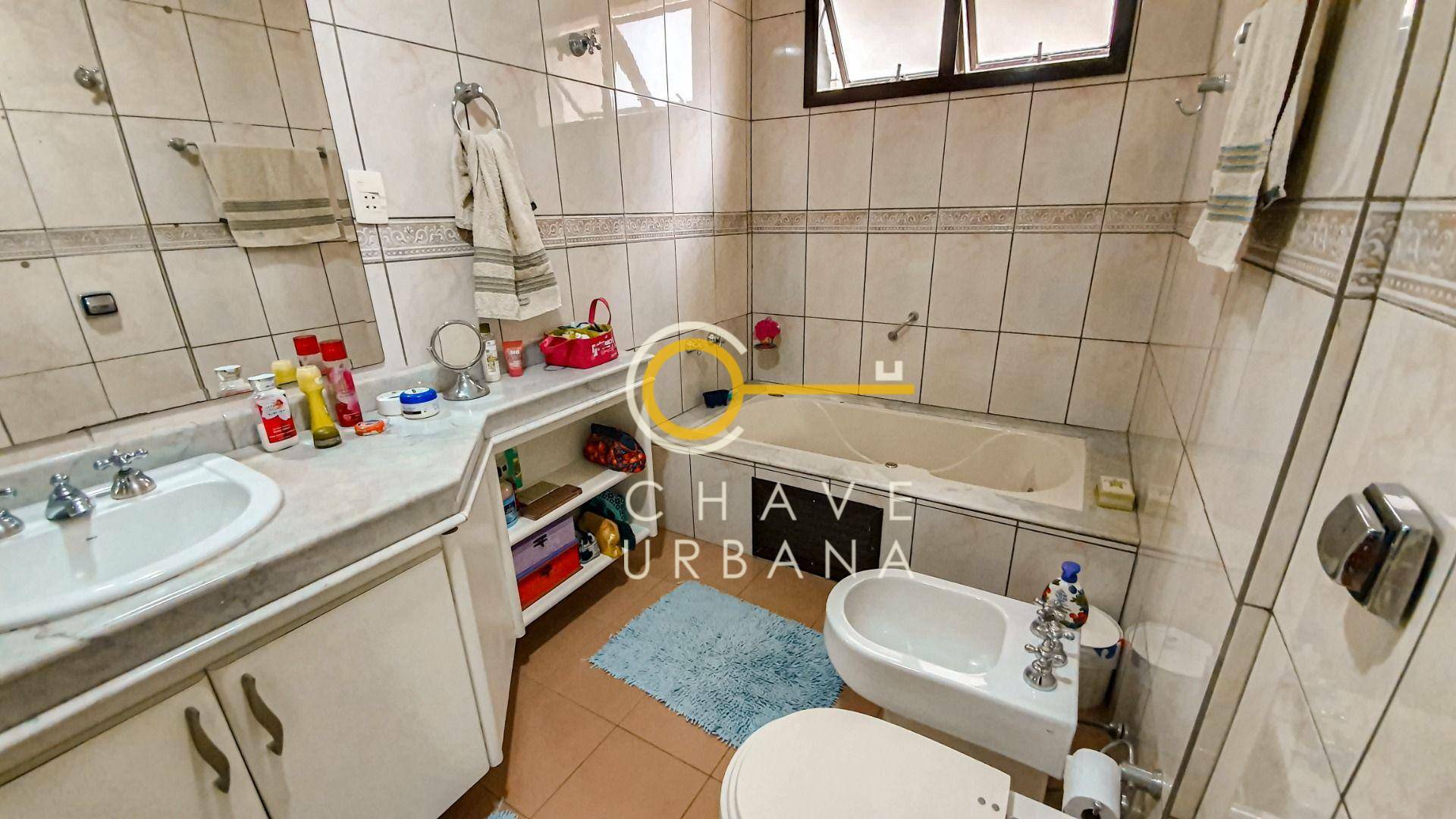 Apartamento à venda com 3 quartos, 222m² - Foto 25