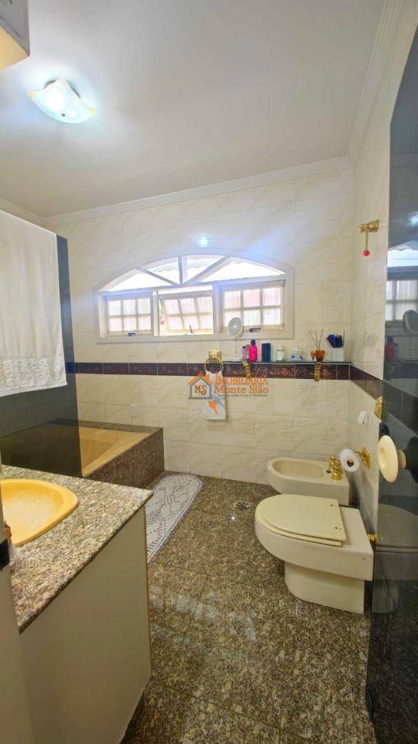 Sobrado à venda e aluguel com 3 quartos, 307m² - Foto 41