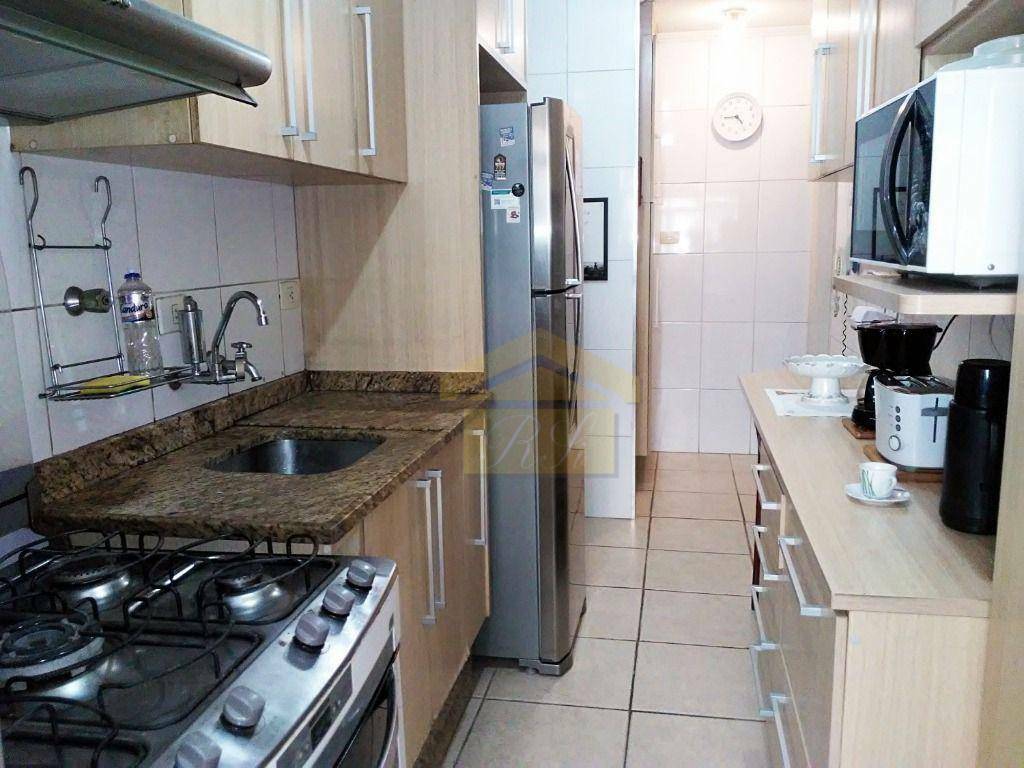 Apartamento à venda com 3 quartos, 92m² - Foto 6