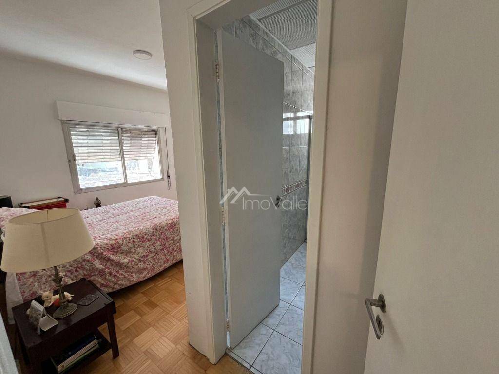 Apartamento à venda com 3 quartos, 110m² - Foto 23