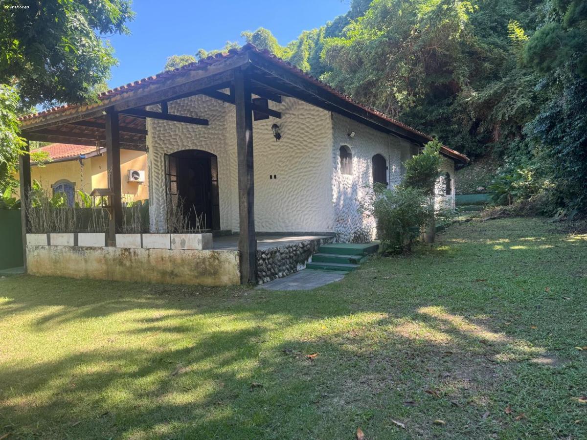 Casa de Condomínio à venda com 3 quartos, 146m² - Foto 1