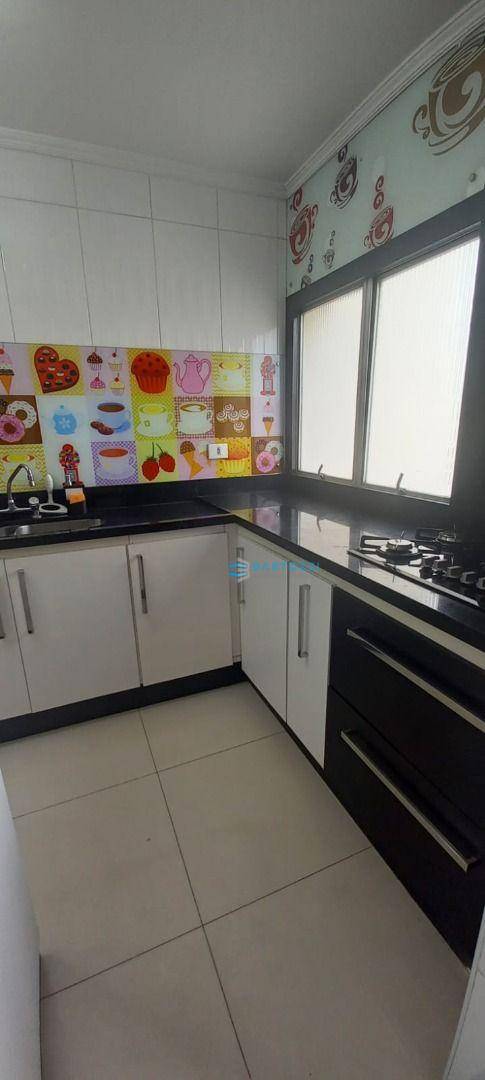 Apartamento à venda com 2 quartos, 65m² - Foto 15