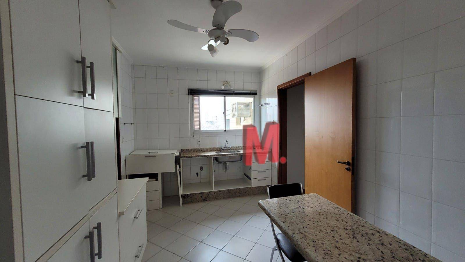 Apartamento à venda com 4 quartos, 147m² - Foto 7