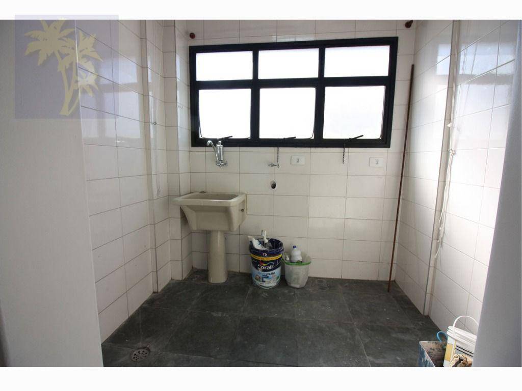 Apartamento para alugar com 3 quartos, 70m² - Foto 13