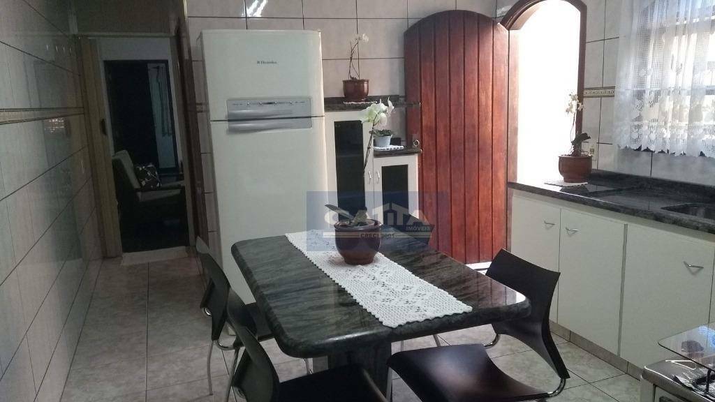 Casa à venda com 3 quartos, 96m² - Foto 7