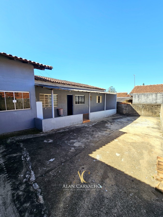 Casa à venda com 5 quartos, 300m² - Foto 17