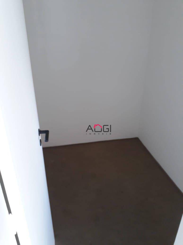 Apartamento para alugar com 2 quartos, 90m² - Foto 10