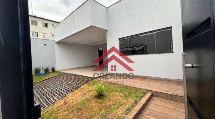 Casa à venda com 3 quartos, 150m² - Foto 2