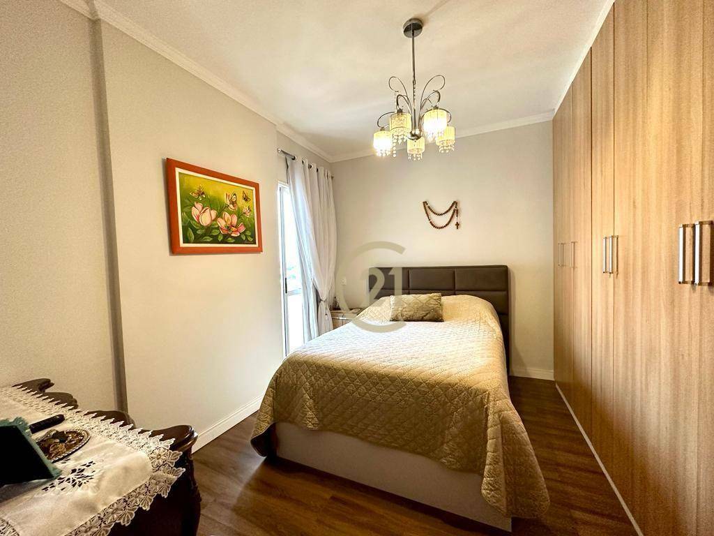 Apartamento à venda com 3 quartos, 159m² - Foto 12