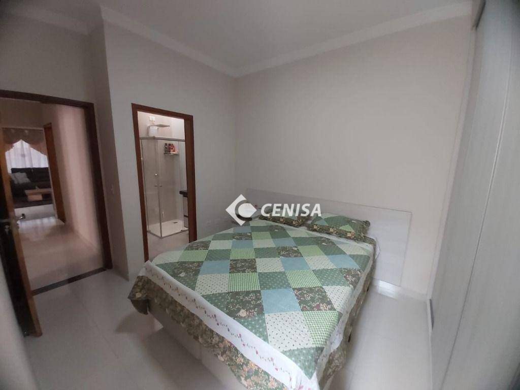 Casa à venda com 3 quartos, 100m² - Foto 31