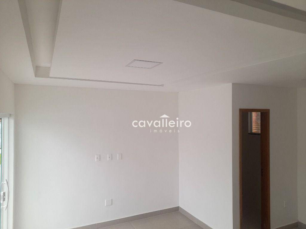 Casa à venda com 2 quartos, 71m² - Foto 7