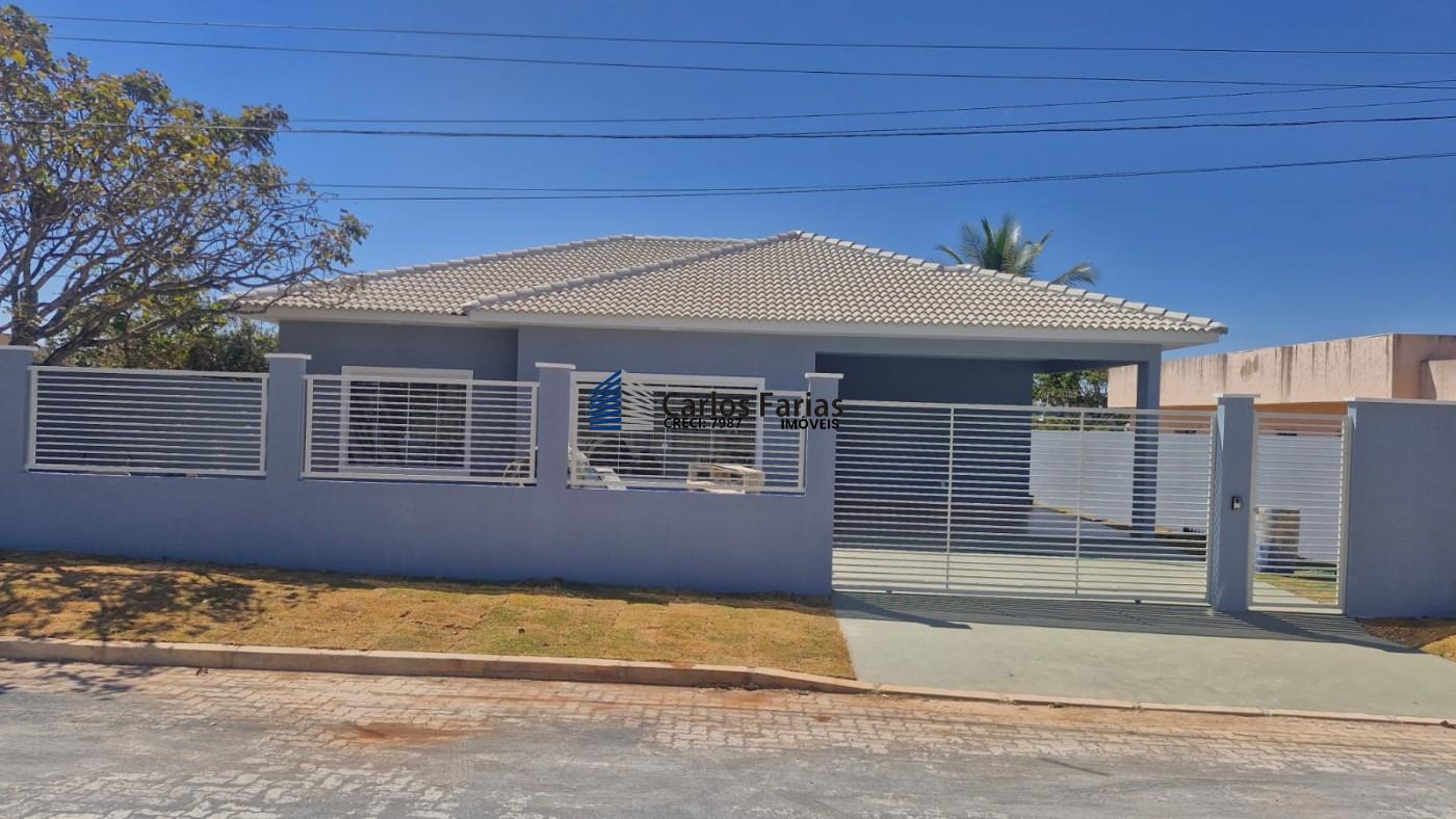Casa de Condomínio à venda com 3 quartos, 180m² - Foto 1