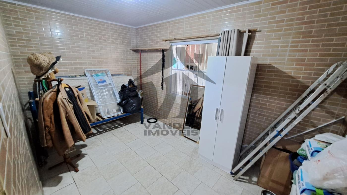 Casa à venda com 3 quartos, 225m² - Foto 11