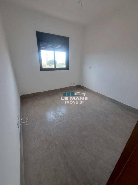 Apartamento à venda com 3 quartos, 85m² - Foto 22