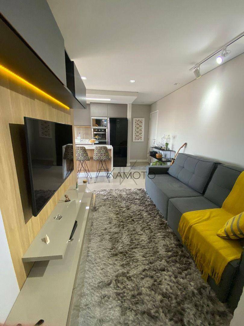 Apartamento à venda com 2 quartos, 64m² - Foto 5