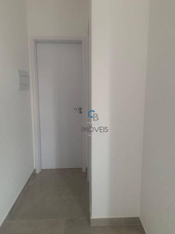 Apartamento à venda com 2 quartos, 40m² - Foto 6