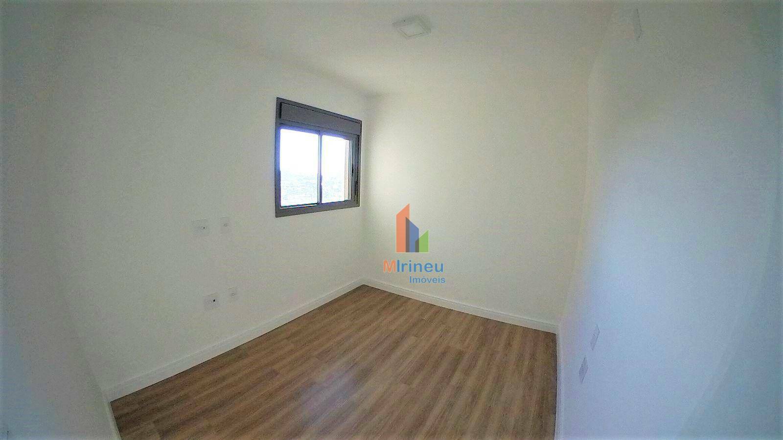 Apartamento à venda com 3 quartos, 107m² - Foto 26