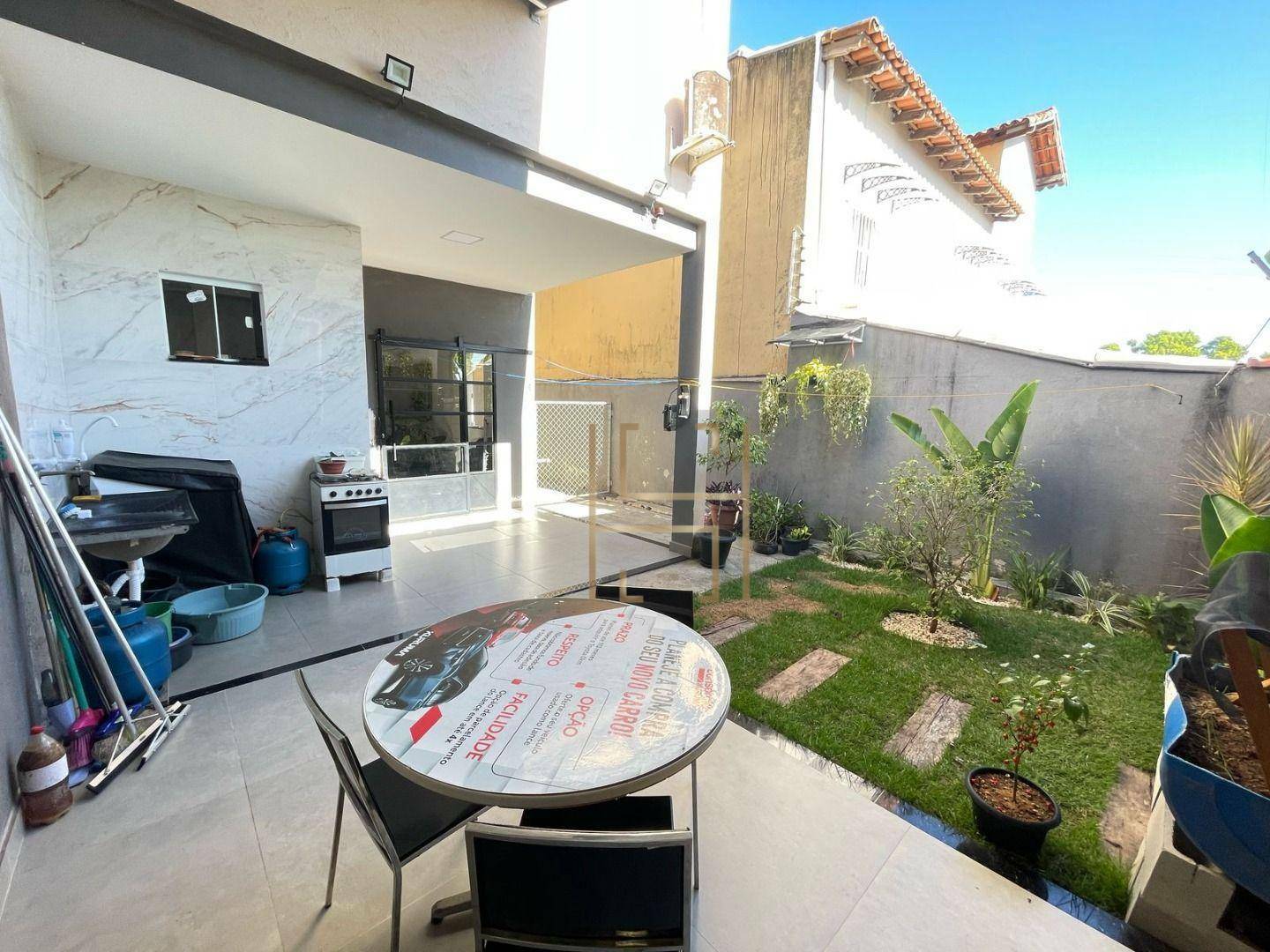 Casa à venda com 3 quartos, 120m² - Foto 14