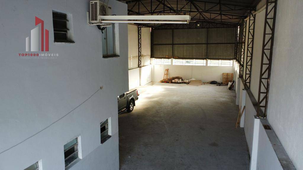 Depósito-Galpão-Armazém para alugar, 400m² - Foto 8