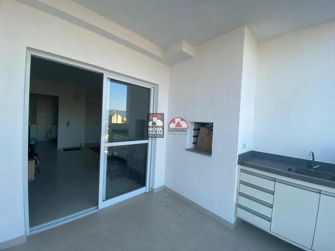 Apartamento à venda com 2 quartos, 70m² - Foto 6