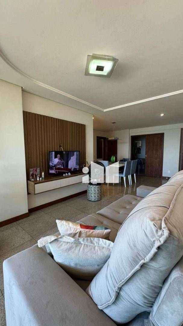 Apartamento à venda com 3 quartos, 140m² - Foto 3