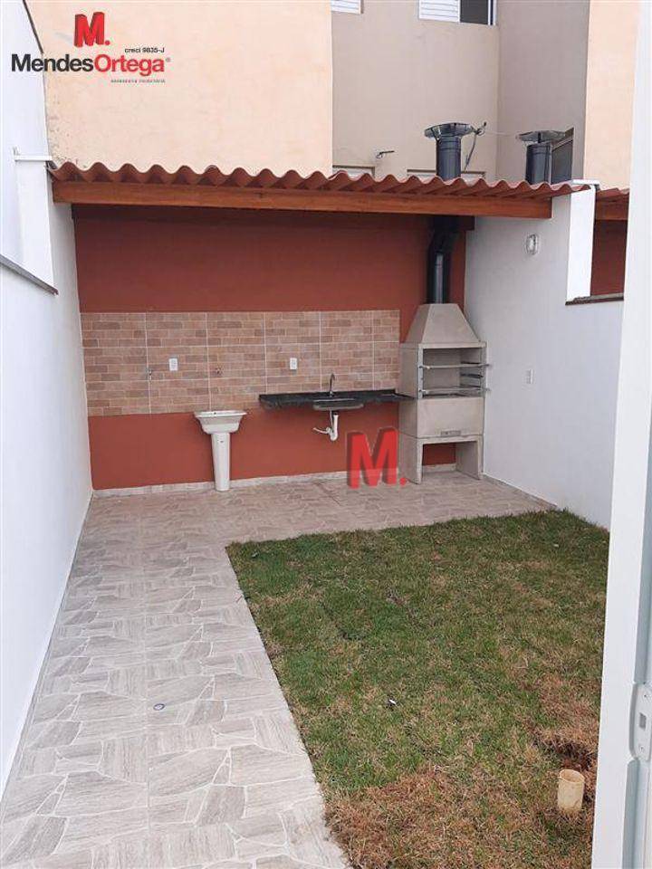 Casa à venda com 2 quartos, 72m² - Foto 10