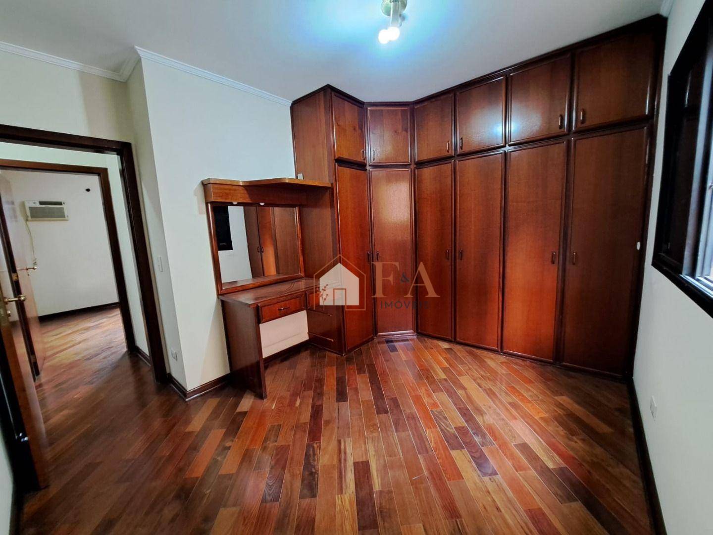 Apartamento à venda com 3 quartos, 115m² - Foto 14