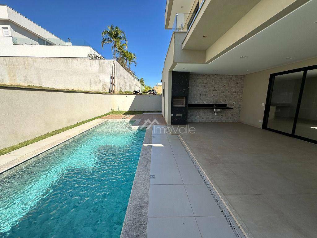 Casa de Condomínio à venda com 4 quartos, 370m² - Foto 4