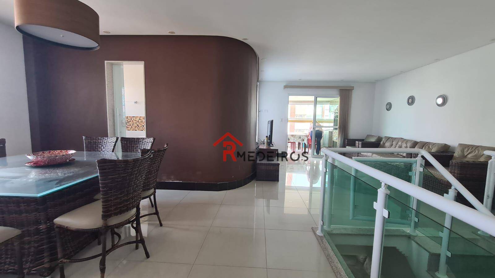 Cobertura, 3 quartos, 171 m² - Foto 2