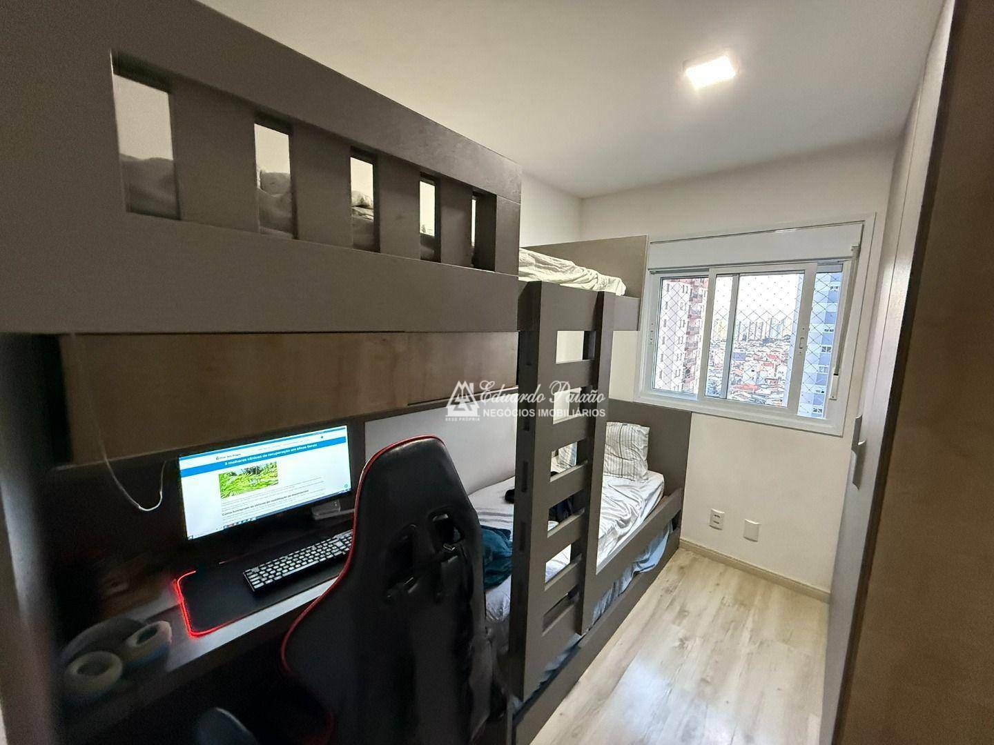 Apartamento à venda com 3 quartos, 81m² - Foto 16