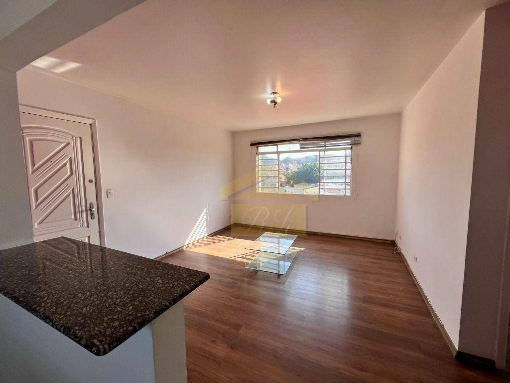 Apartamento à venda com 2 quartos, 63m² - Foto 2