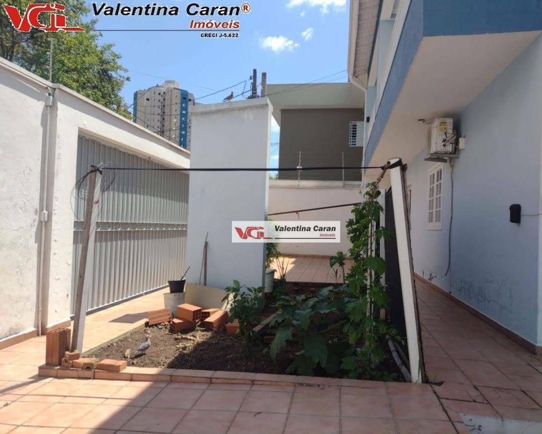 Casa à venda com 3 quartos, 337m² - Foto 6