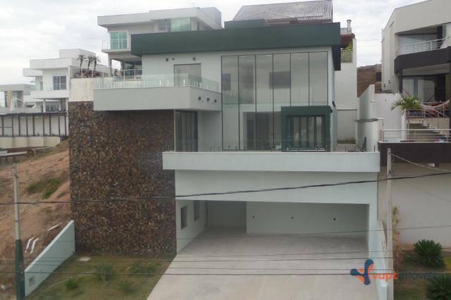 Casa de Condomínio à venda com 4 quartos, 450m² - Foto 1